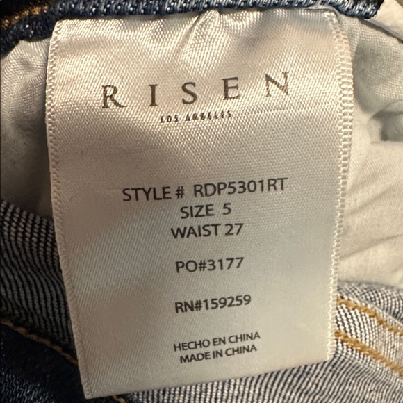 Risen Distressed Denim Straight Leg Jeans - NWT - Multiple Sizes - Picture 12 of 12